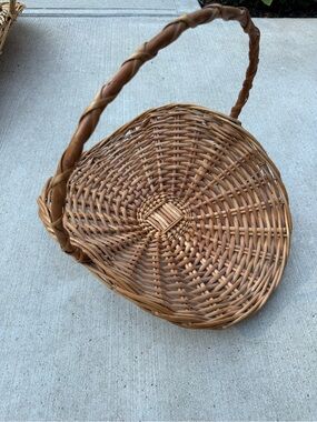 Large Woven Gathering Basket